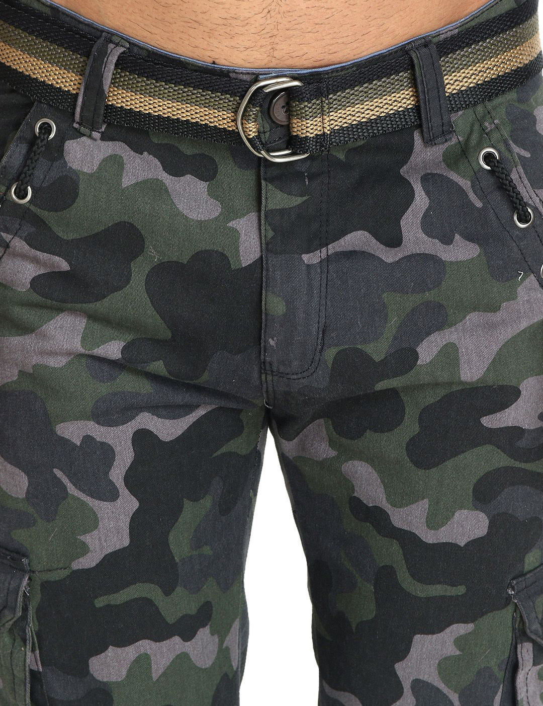 Kotty Men Black & Green Regular Fit Camouflage Printed Cargos