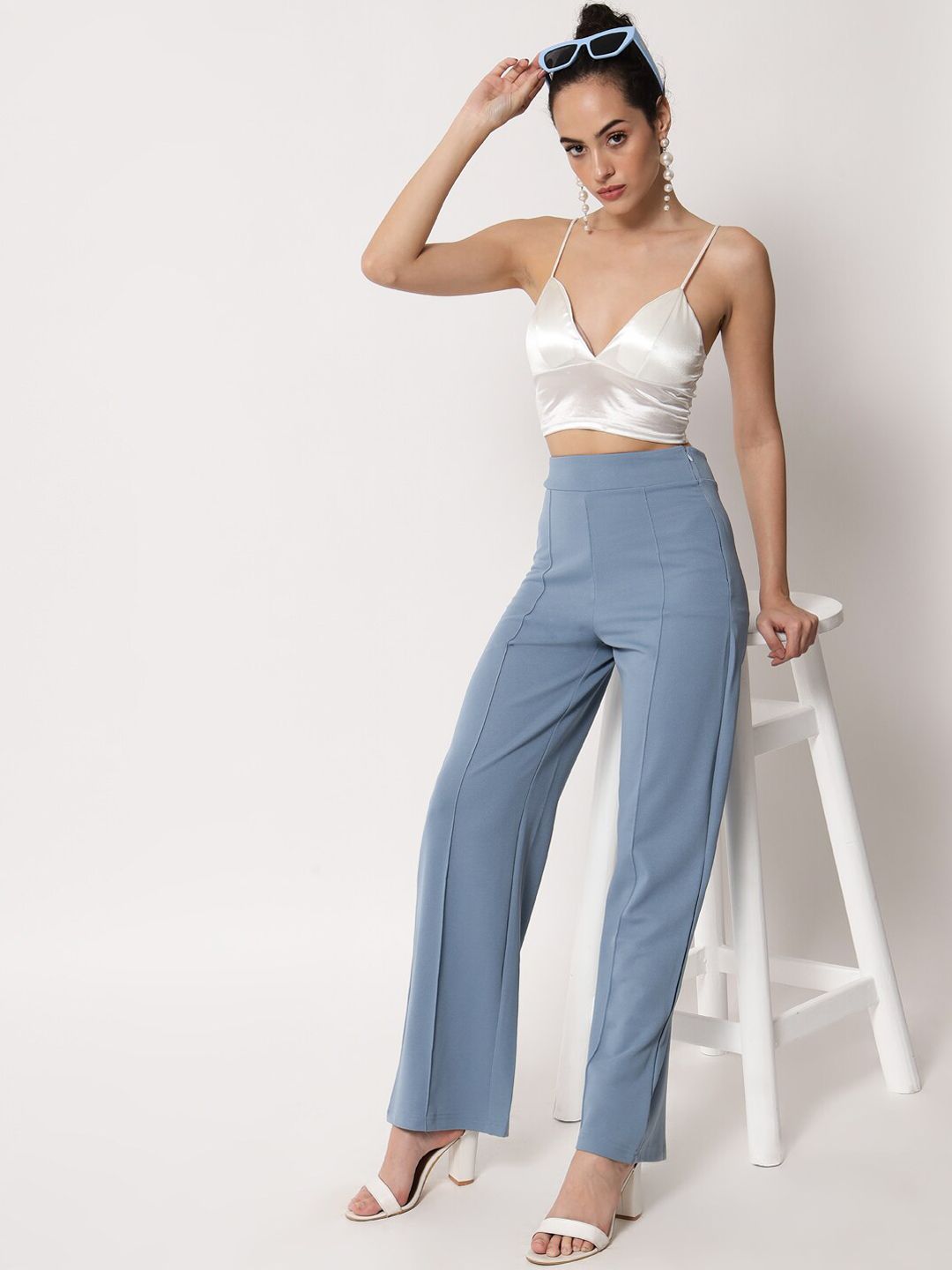 Kotty Women Blue Relaxed Straight Fit High-Rise Easy Wash Trouser