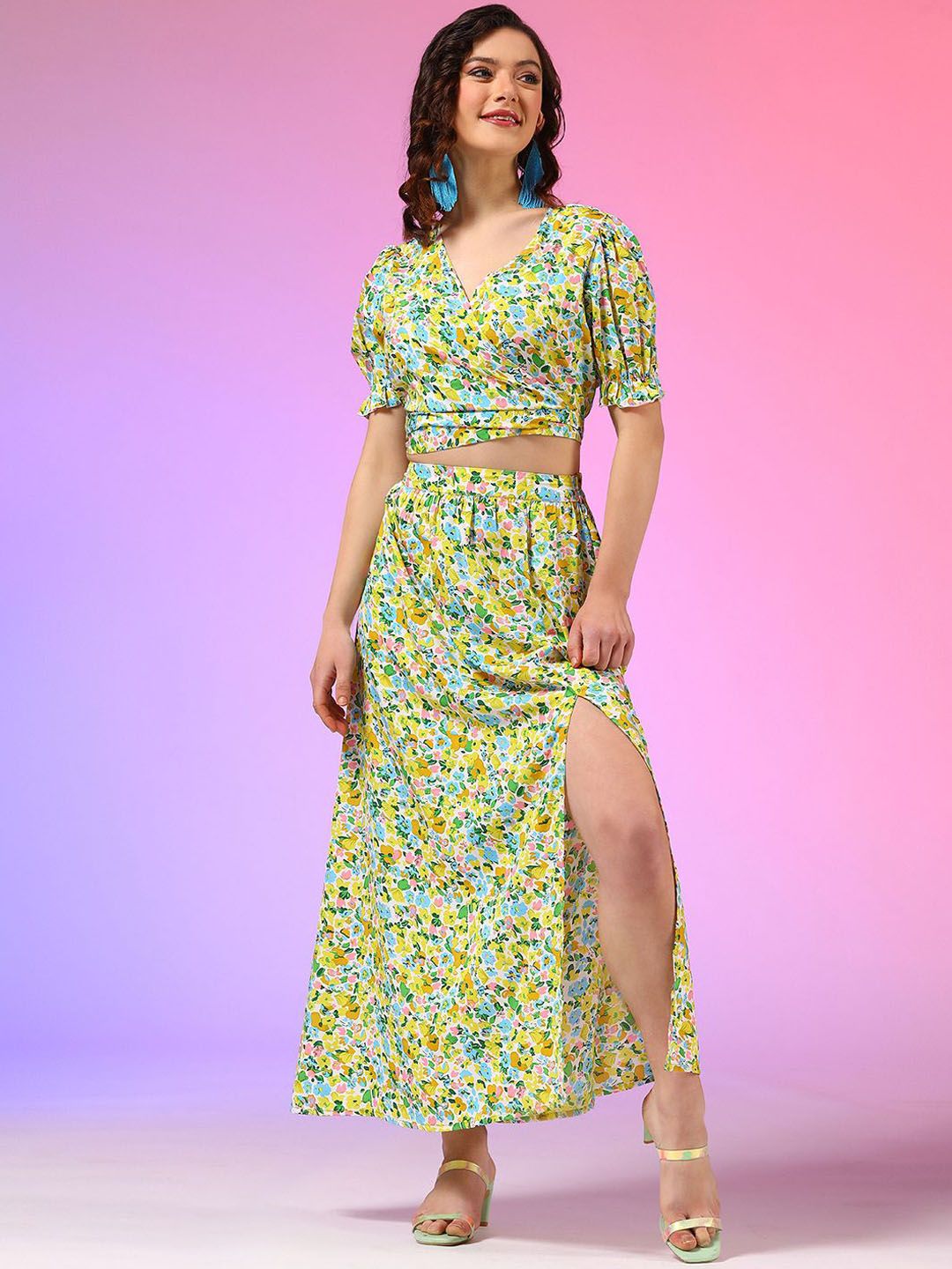 Kotty Yellow Floral Printed V-Neck Top With Skirt