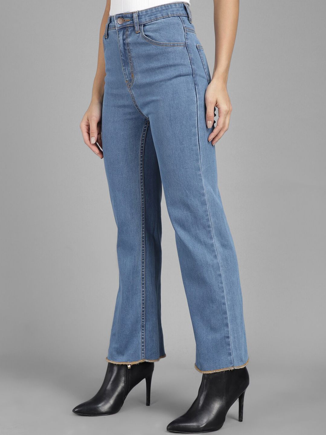 Kotty Women Blue Flared High-Rise Clean Look Jeans