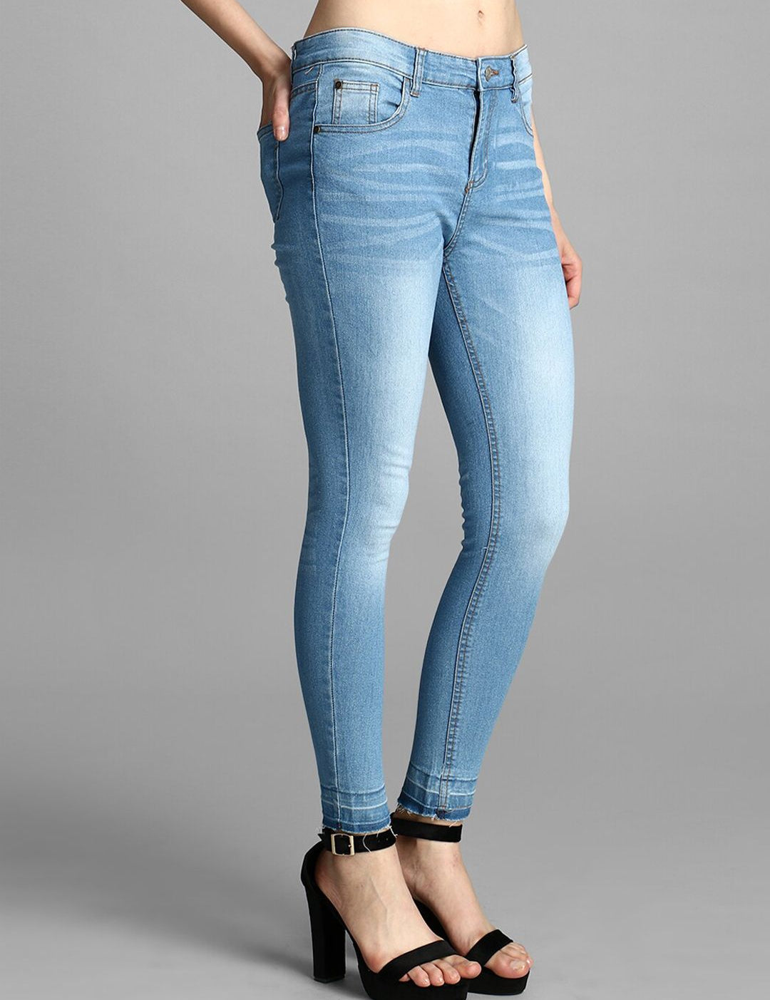 Kotty Women Blue Skinny Fit Mid-Rise Clean Look Jeans