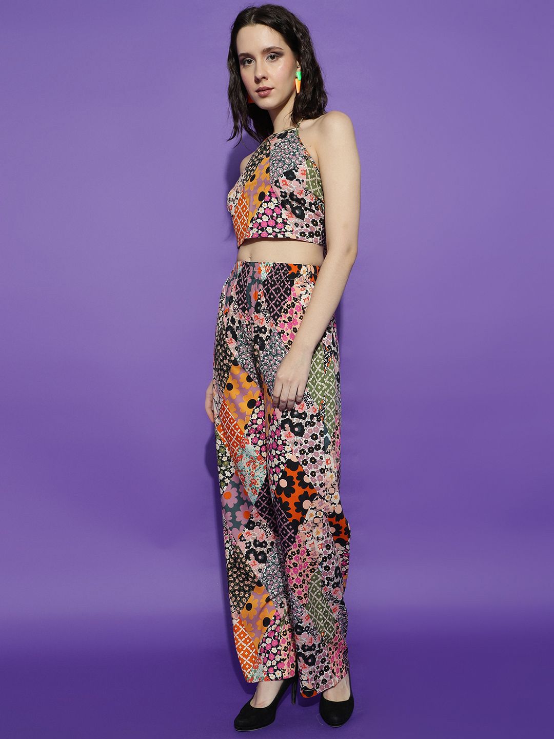 Kotty Black Floral Printed Halter Neck Sleeveless Top With Trousers 