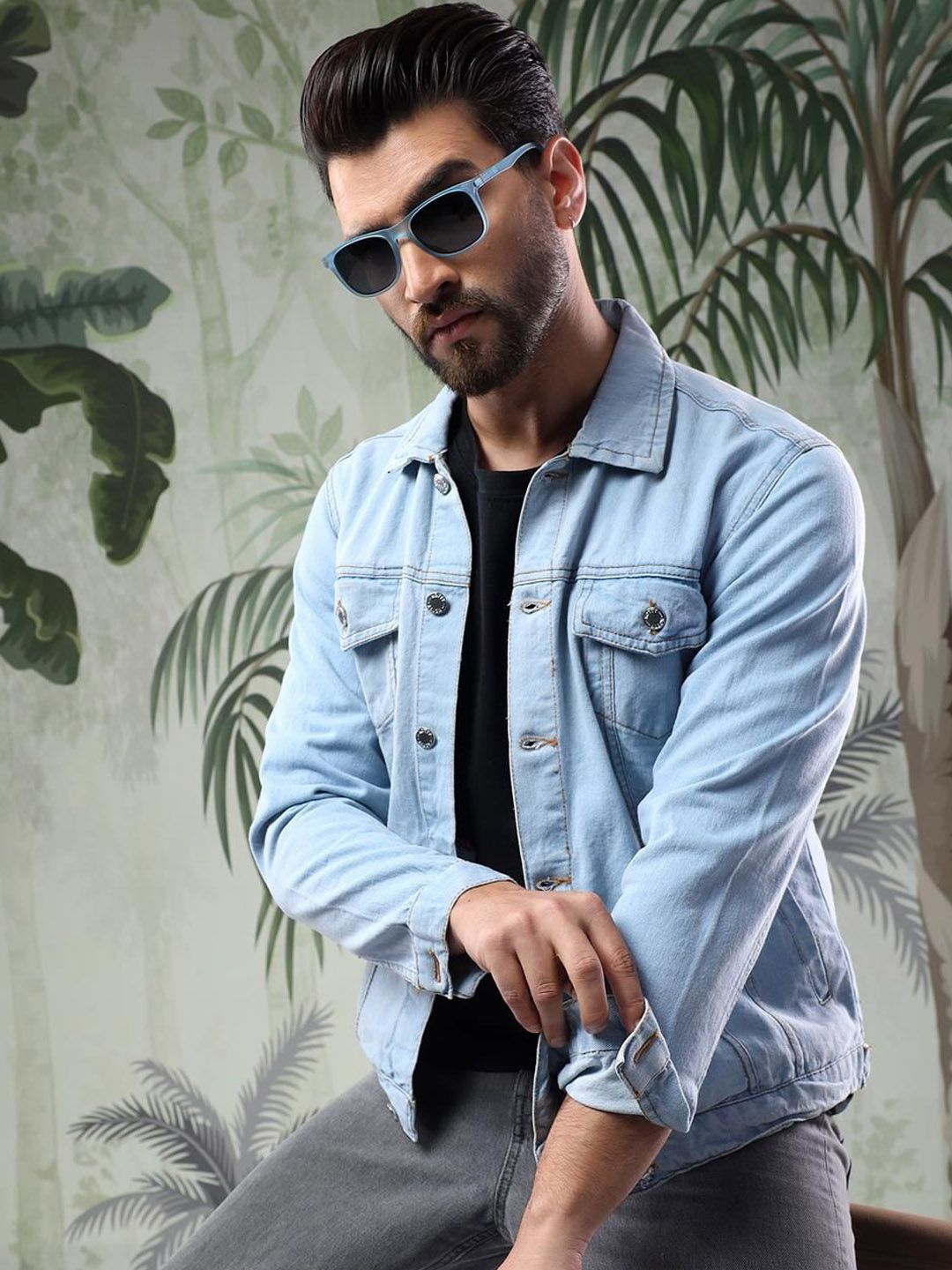 Kotty Men Solid Spread Collar Insulator Pure Cotton Denim Jacket