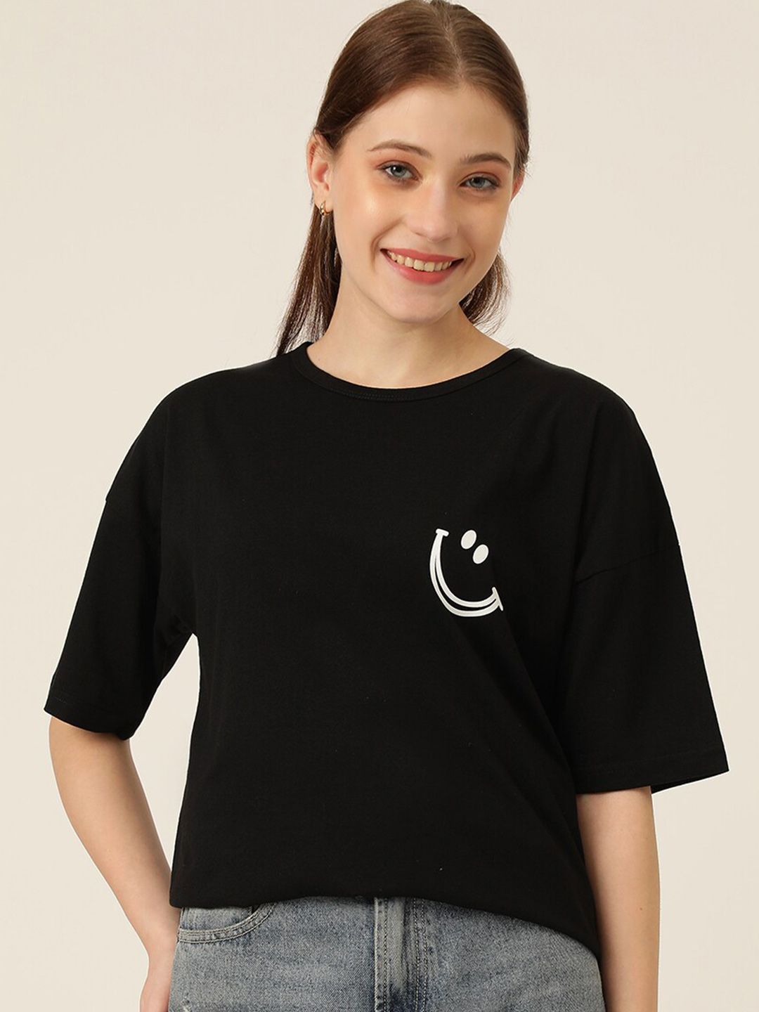 Kotty Round Neck Drop-Shoulder Sleeves Oversized T-shirt