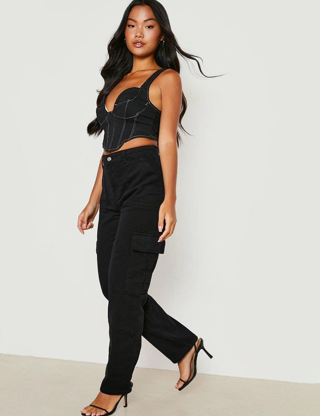 Kotty Women Black Jean Straight Fit High-Rise Stretchable Jeans