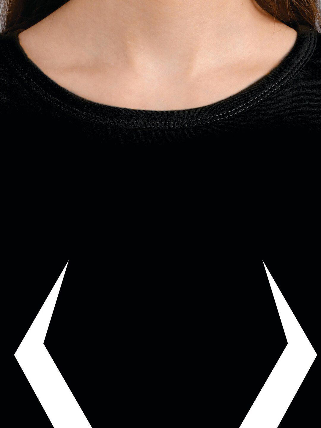 Kotty Women Black Printed Round Neck T-shirt