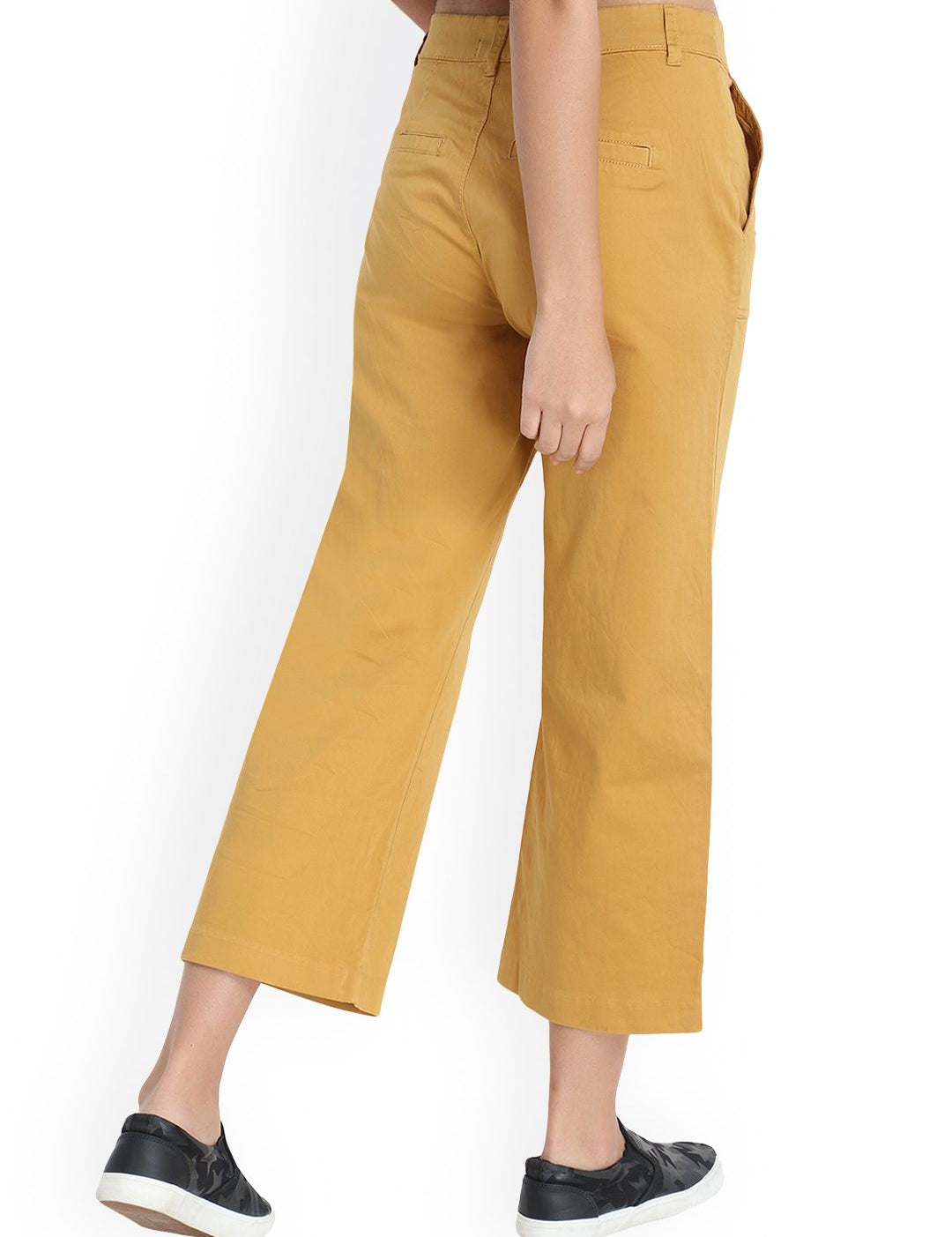 Kotty Women Yellow Flared Fit High-Rise Clean Look Stretchable Jeans