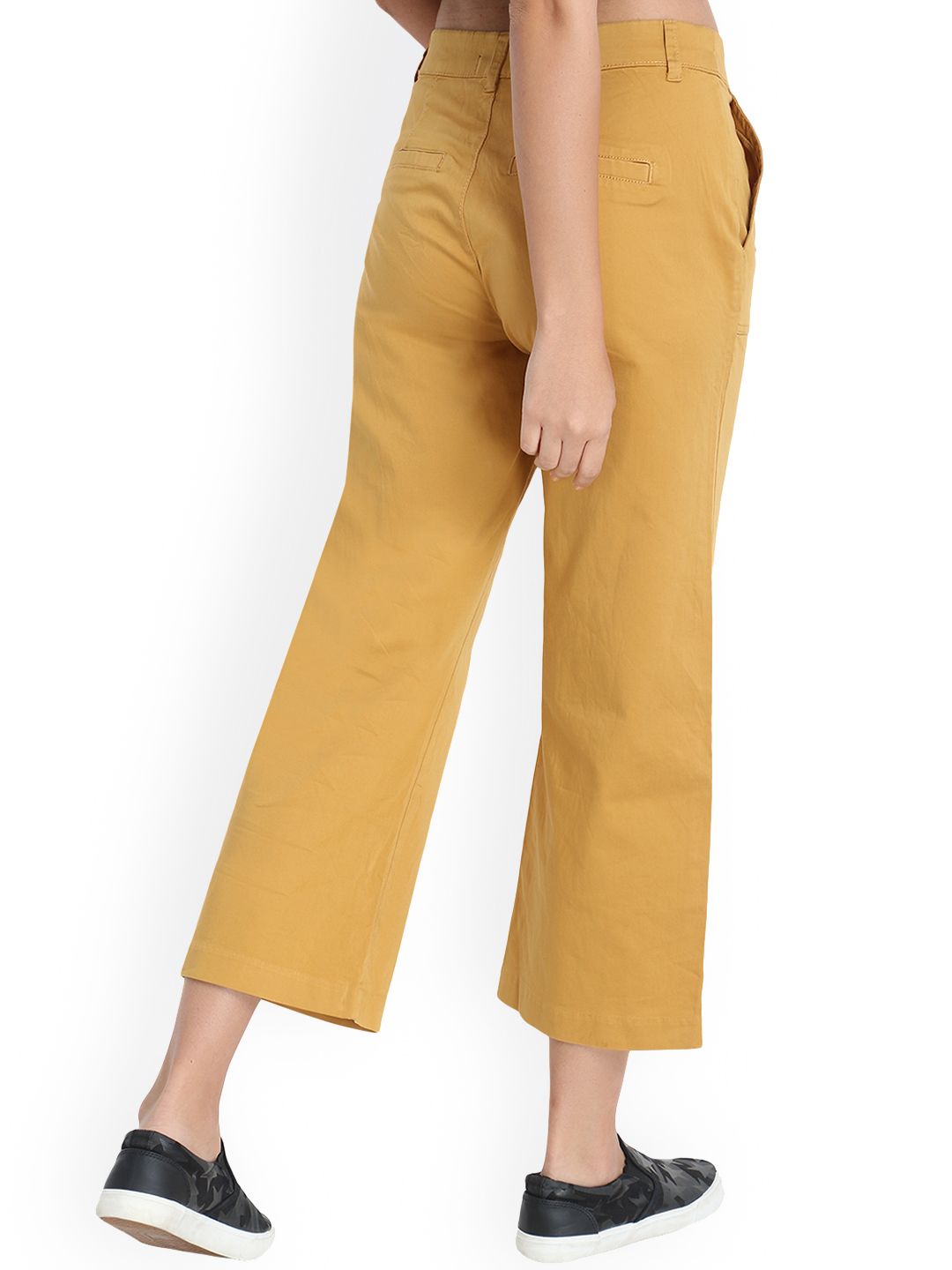 Kotty Women Yellow Flared Fit High-Rise Clean Look Stretchable Jeans