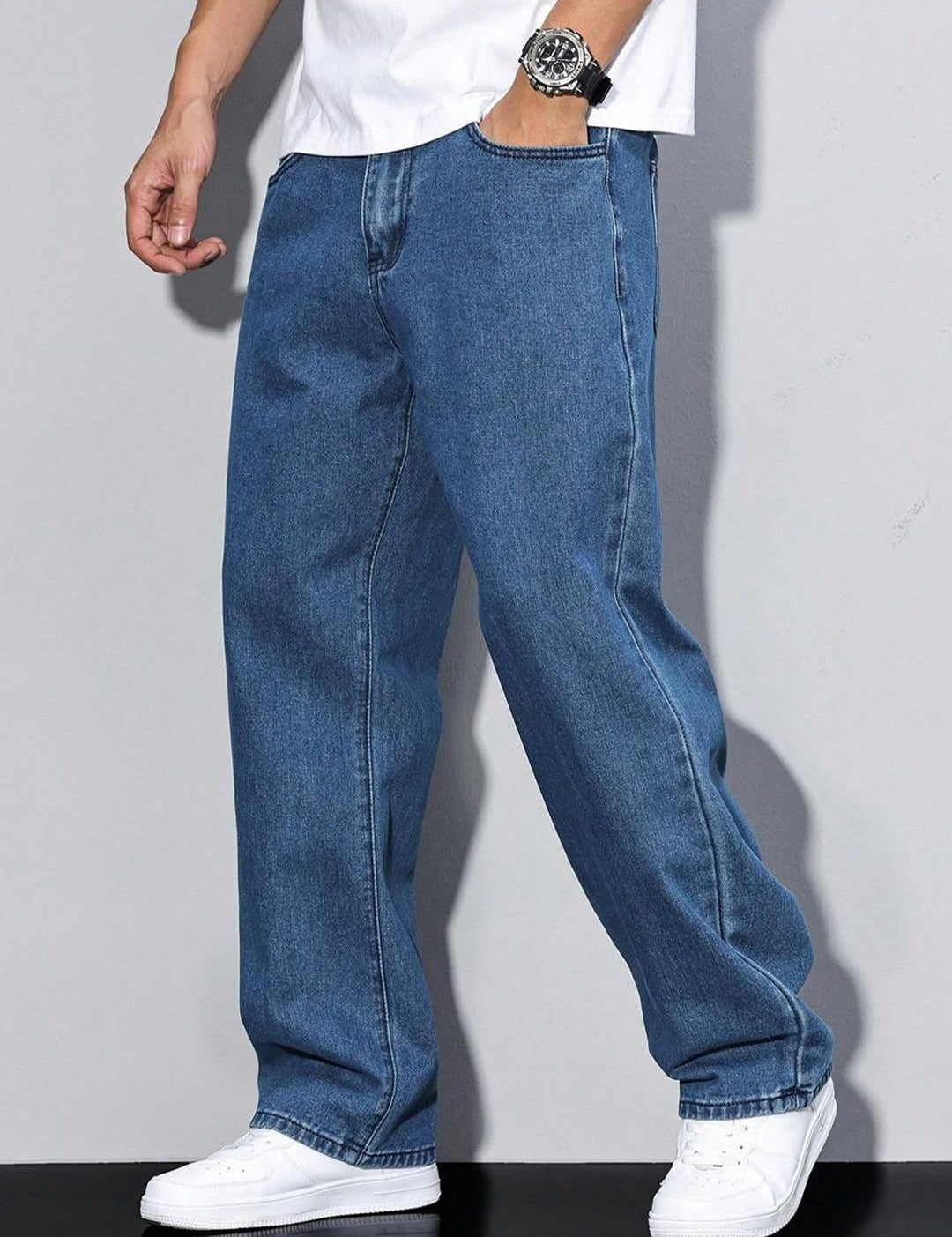 Kotty Men Straight Fit Mid-Rise Stretchable Jeans