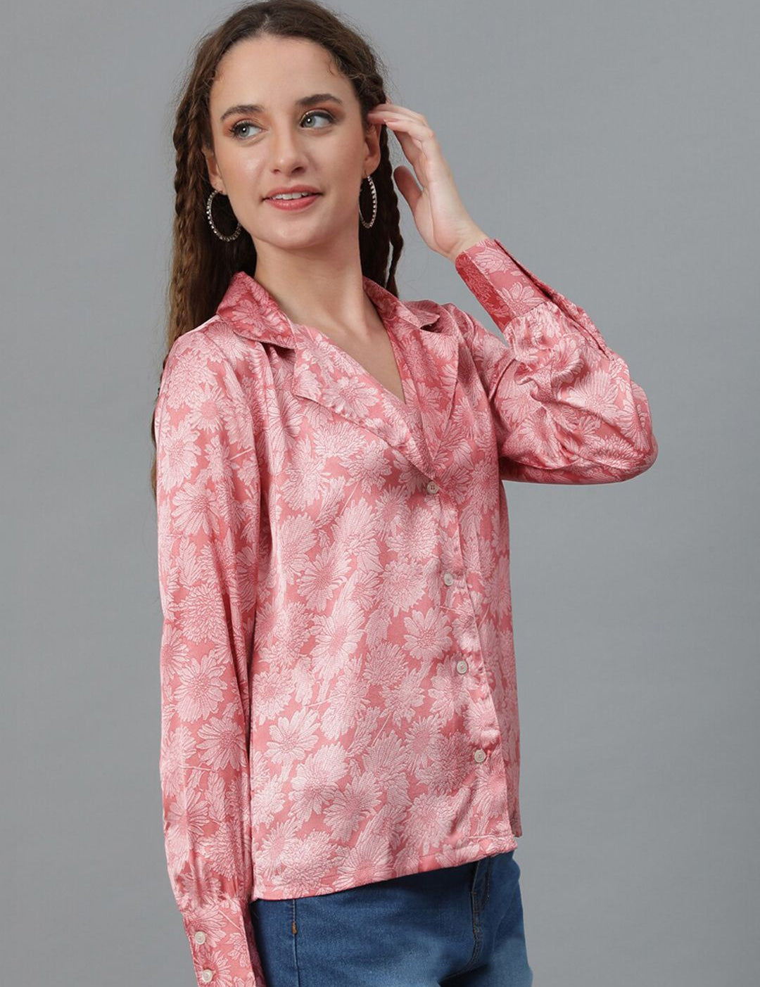Kotty Pink Relaxed Floral Printed Cuban Collar Satin Casual Shirt