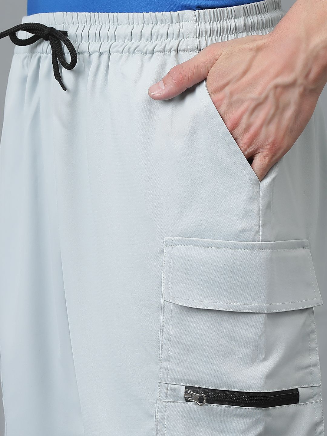 Kotty Men Low-Rise Chino Shorts