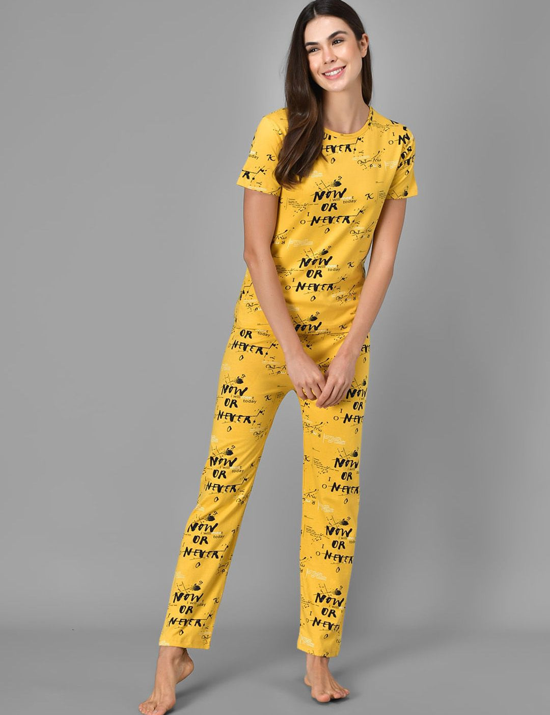 Kotty Women Yellow & Black Printed Night Suit