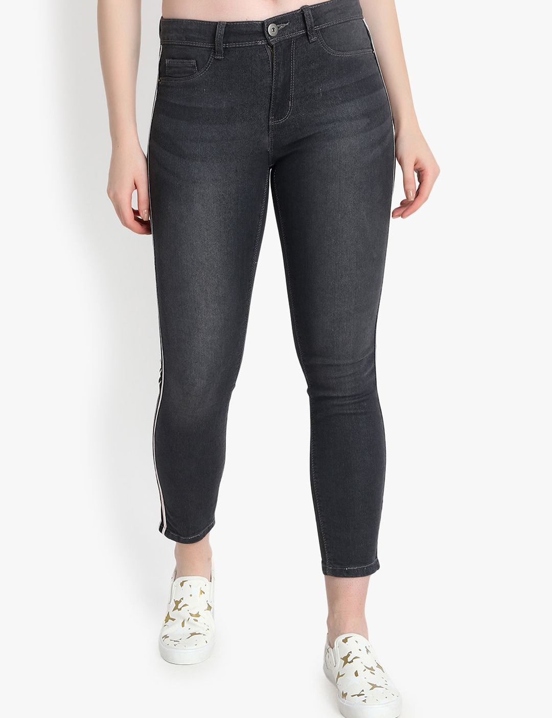 Kotty Women Black Skinny Fit High-Rise Clean Look Jeans