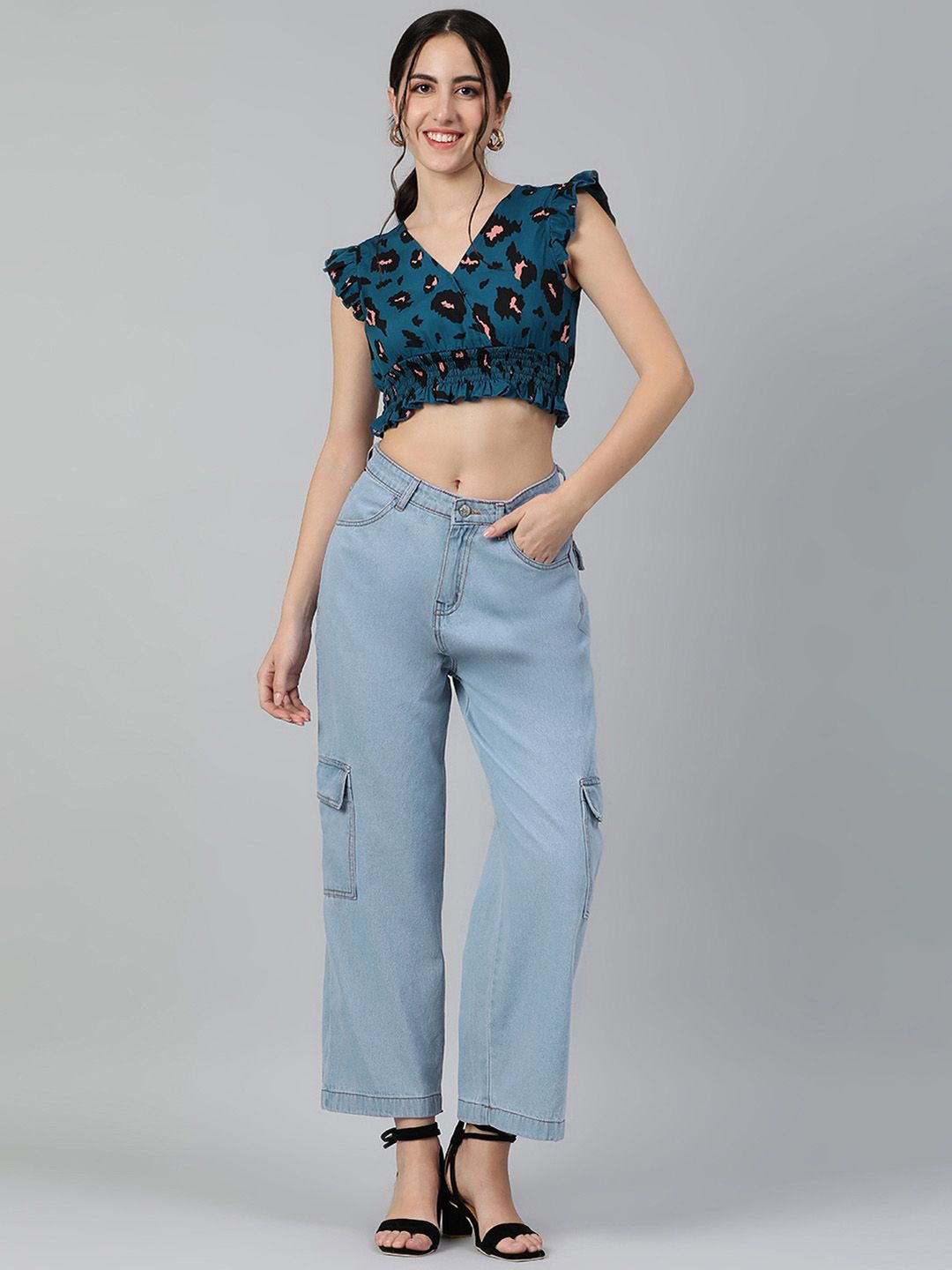 Kotty Women Straight Fit High-Rise Stretchable Jeans