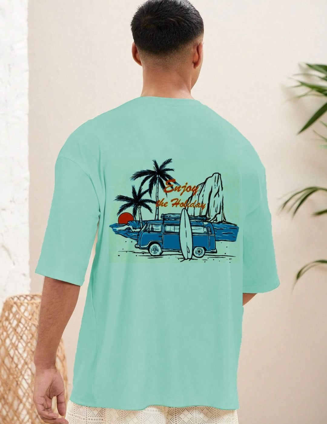 Kotty Men Solid Drop-Shoulder Sleeves Pockets T-shirt