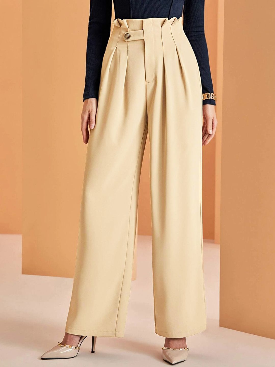 Kotty Women Relaxed Straight Leg Fit High-Rise Easy Wash Pleated Parallel Trousers  
