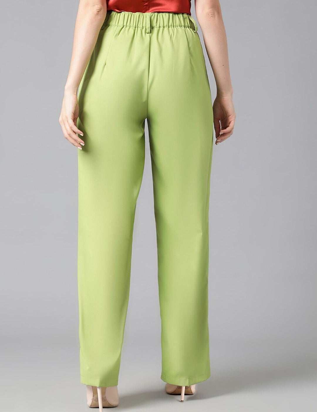 Kotty Women Green Relaxed Straight Leg Straight Fit High-Rise Easy Wash Pleated Trousers