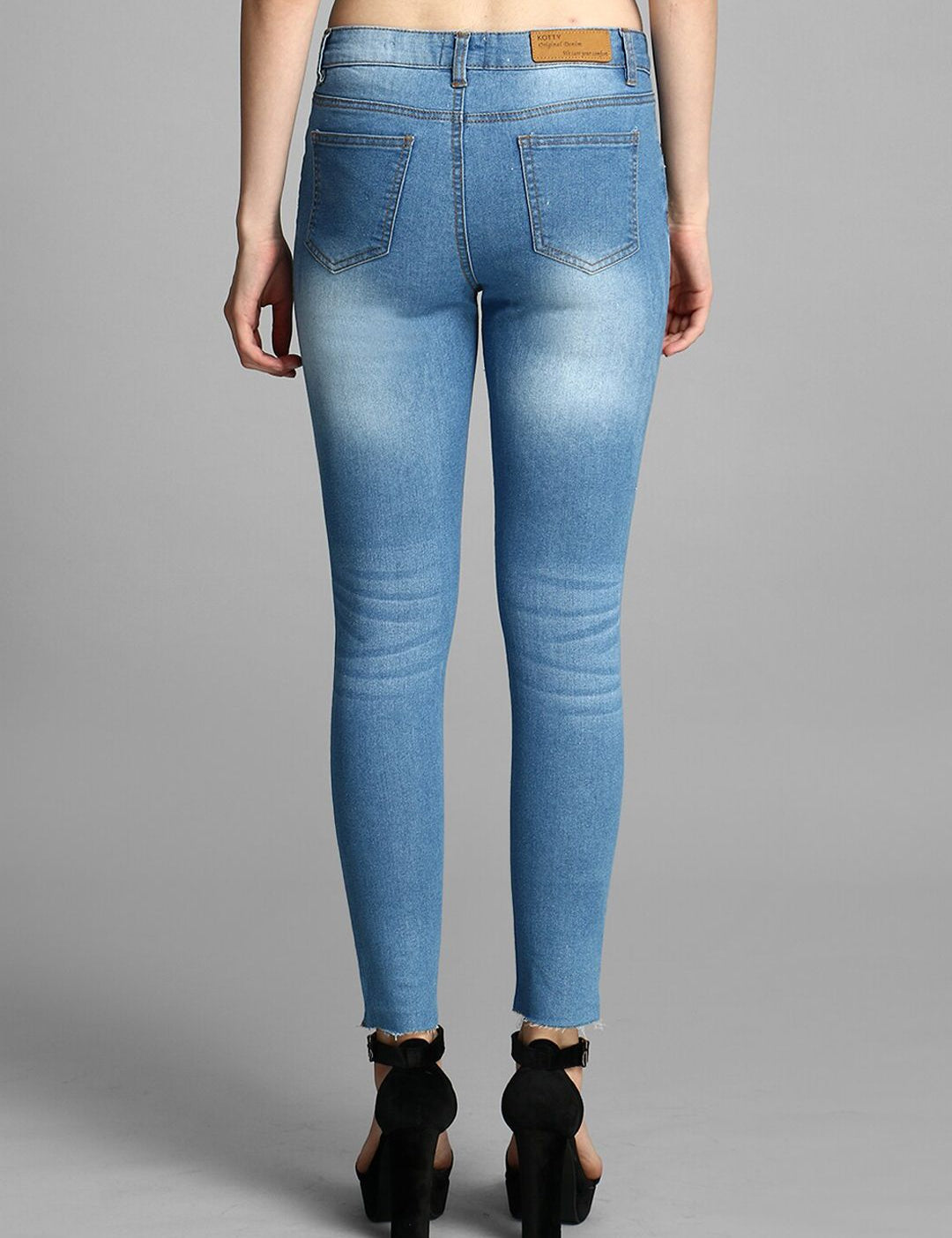 Kotty Women Blue Skinny Fit High-Rise Low Distress Jeans