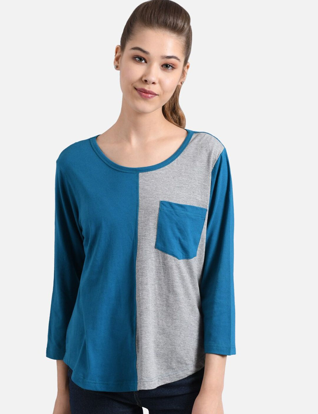 Kotty Women Blue Colourblocked Round Neck T-shirt