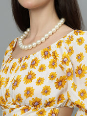 Kotty Cream Floral Printed Puff Sleeve Crop Top