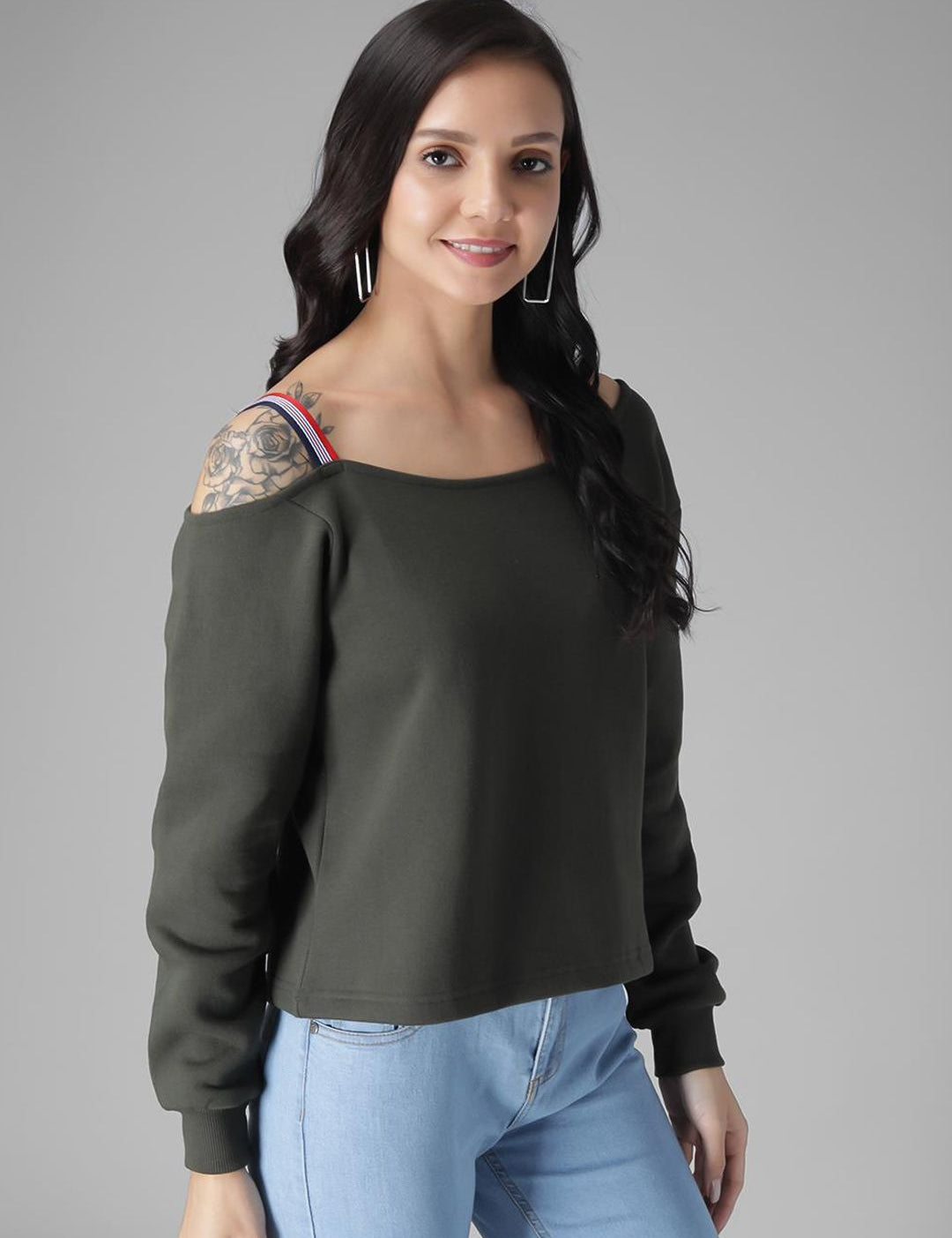 Kotty Women Green Solid Sweatshirt