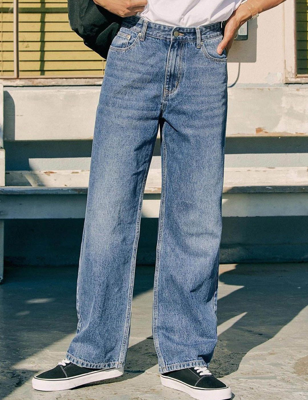 Kotty  Men Clean Look Straight Fit Heavy Fade Stretchable Jeans