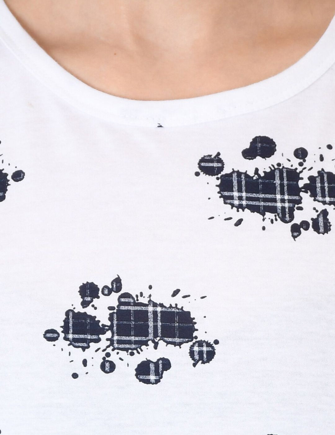 Kotty Women White Printed Round Neck T-shirt