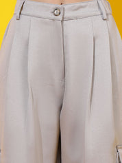 Kotty Women Relaxed Straight Leg Straight Fit High-Rise Easy Wash Pleated Cargos Trousers