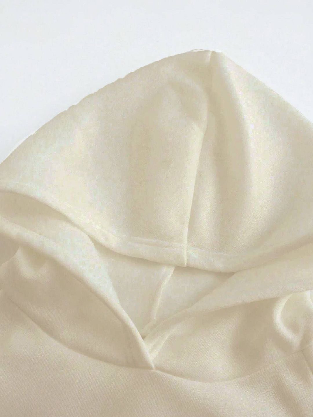 Kotty Hooded Neck Sweatshirt With Joggers