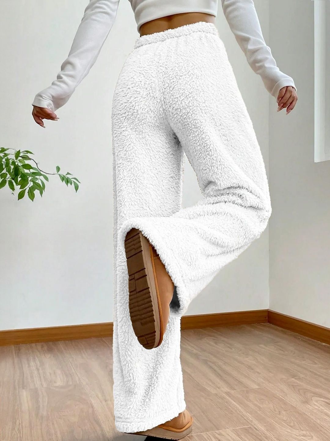 Kotty Women High-Rise Faux Fur Easy Wash Wide Leg Trousers