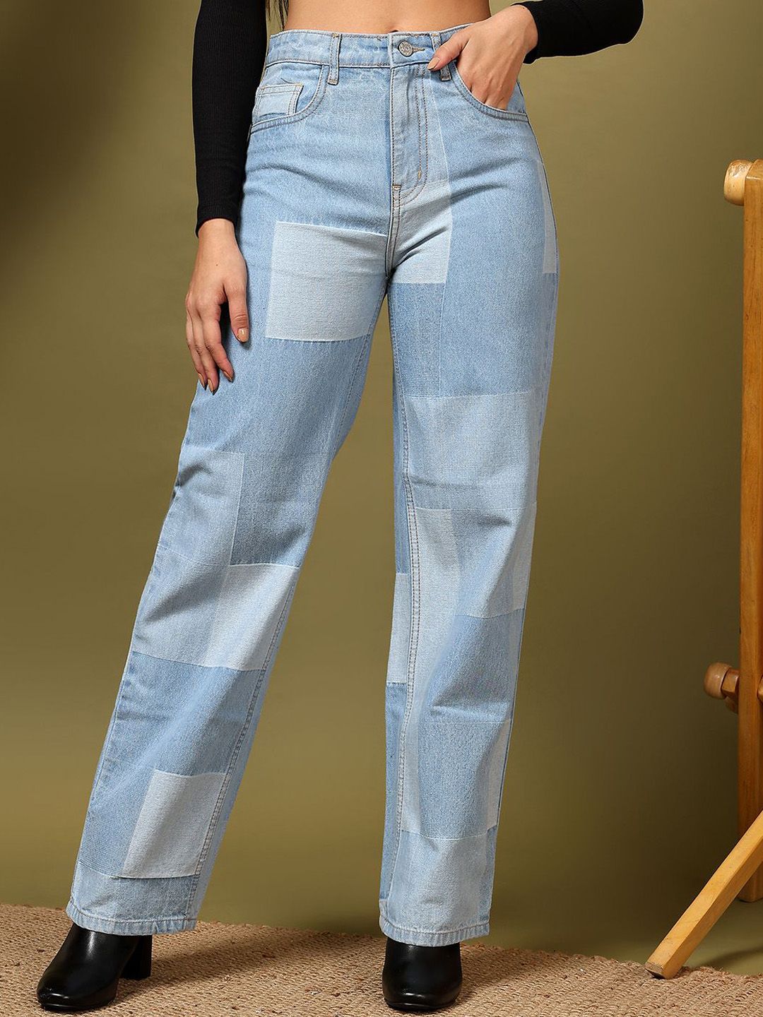 Kotty Women Straight Fit High-Rise Stretchable Jeans