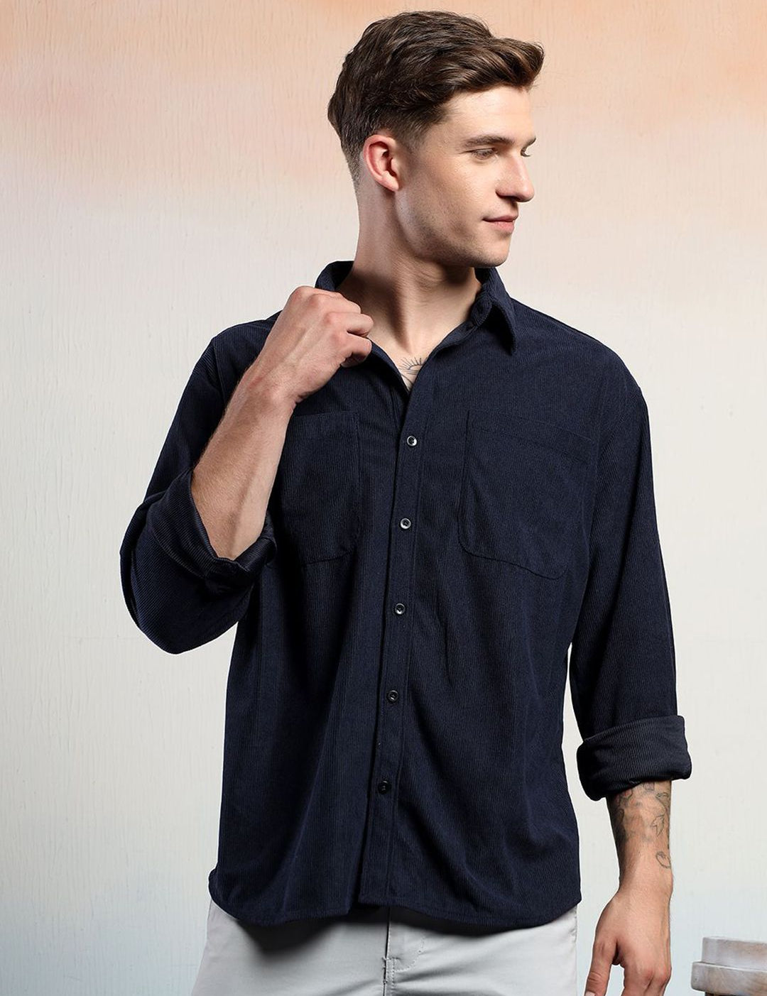 Kotty Men Spread Collar Casual Shirt