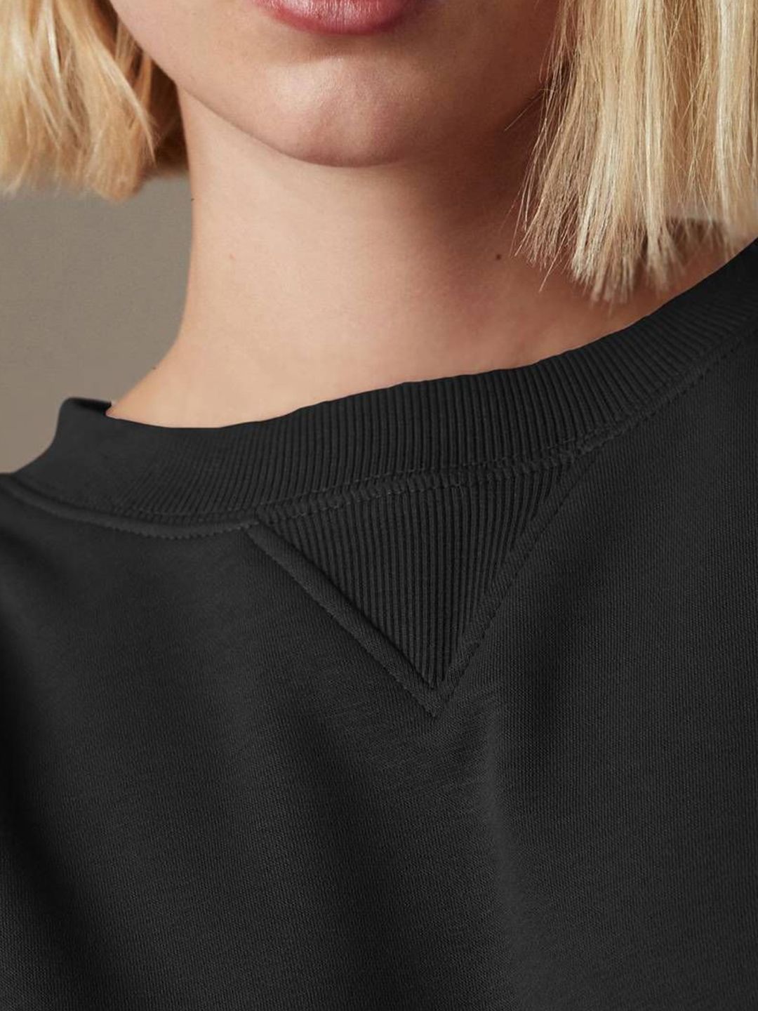 Kotty Women Round Neck Therma-Fit Sweatshirt