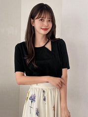 Kotty Women Round Neck Short Sleeves Top With Cut Out Details