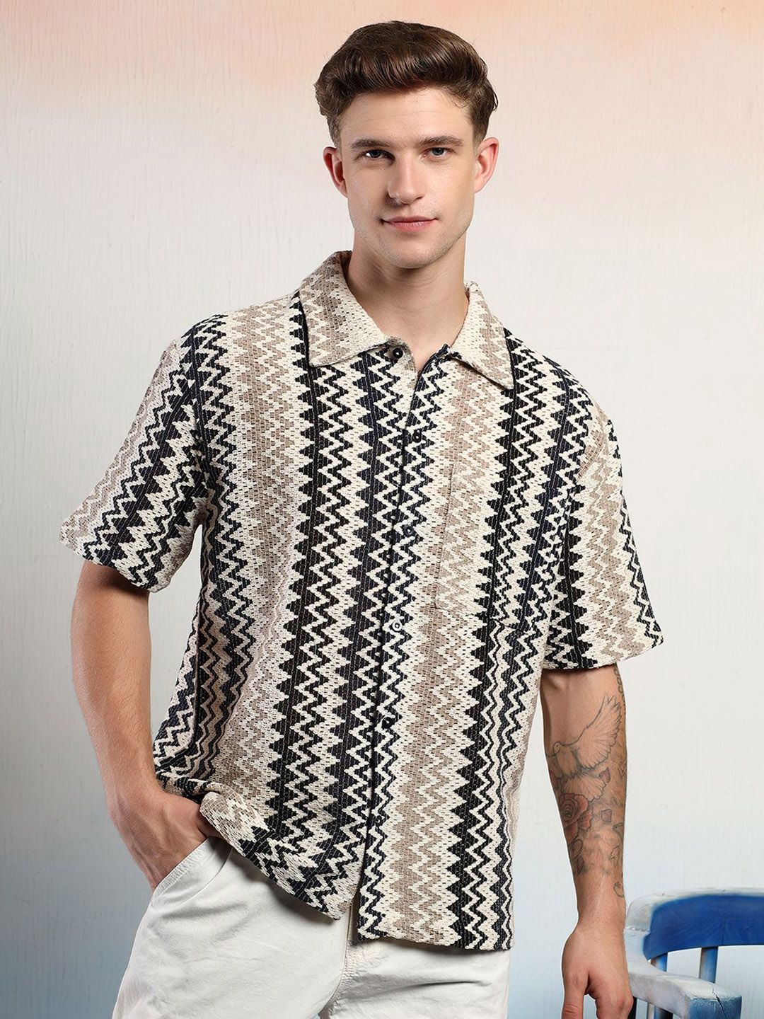 Kotty Men Sheer Striped Casual Shirt