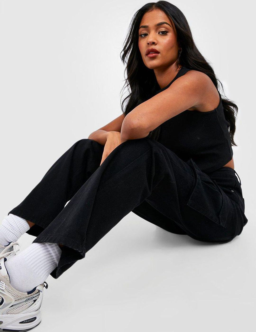 Kotty Women Straight Fit High-Rise Stretchable Jeans