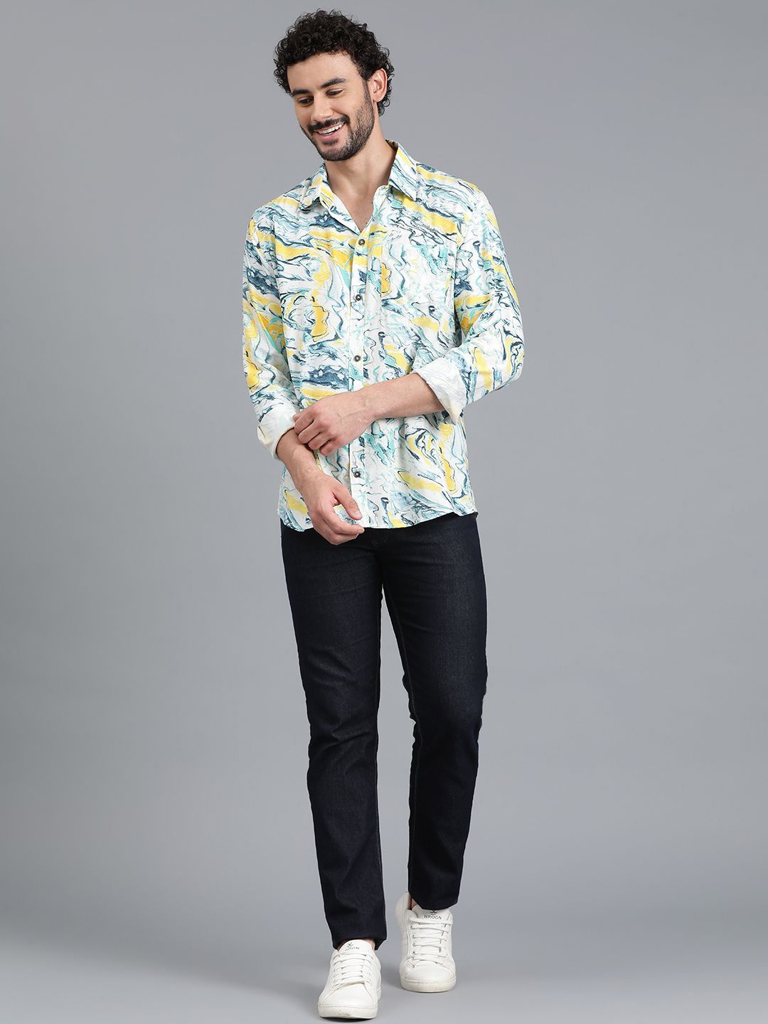 Kotty Men Spread Collar Abstract Printed Cotton Casual Shirt