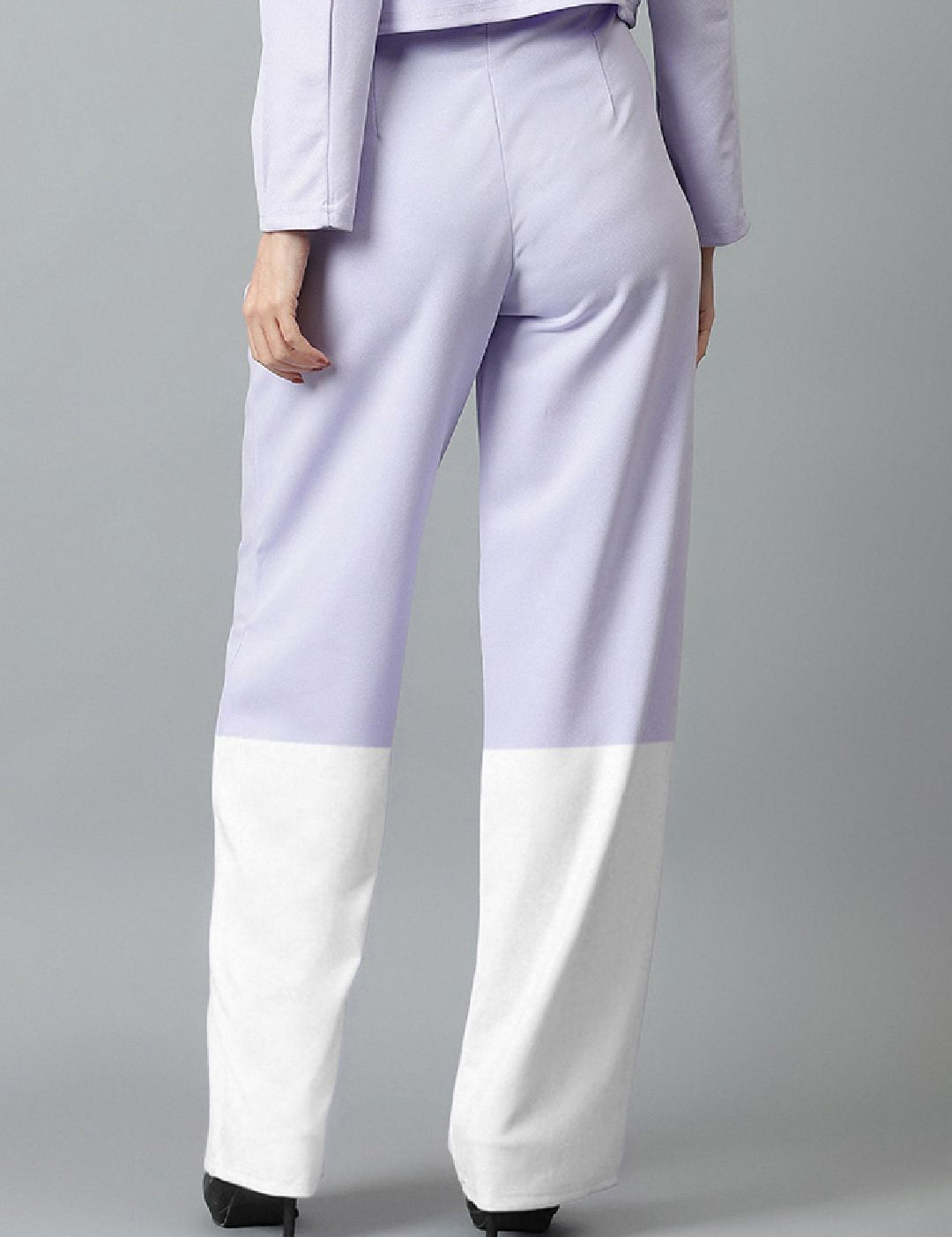 Kotty Women Colourblocked Relaxed Straight Leg Straight Fit High-Rise Easy Wash Trousers