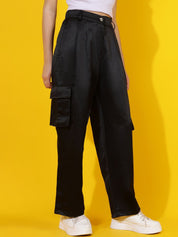 Kotty Women Relaxed Straight Leg Straight Fit High-Rise Easy Wash Pleated Cargos Trousers