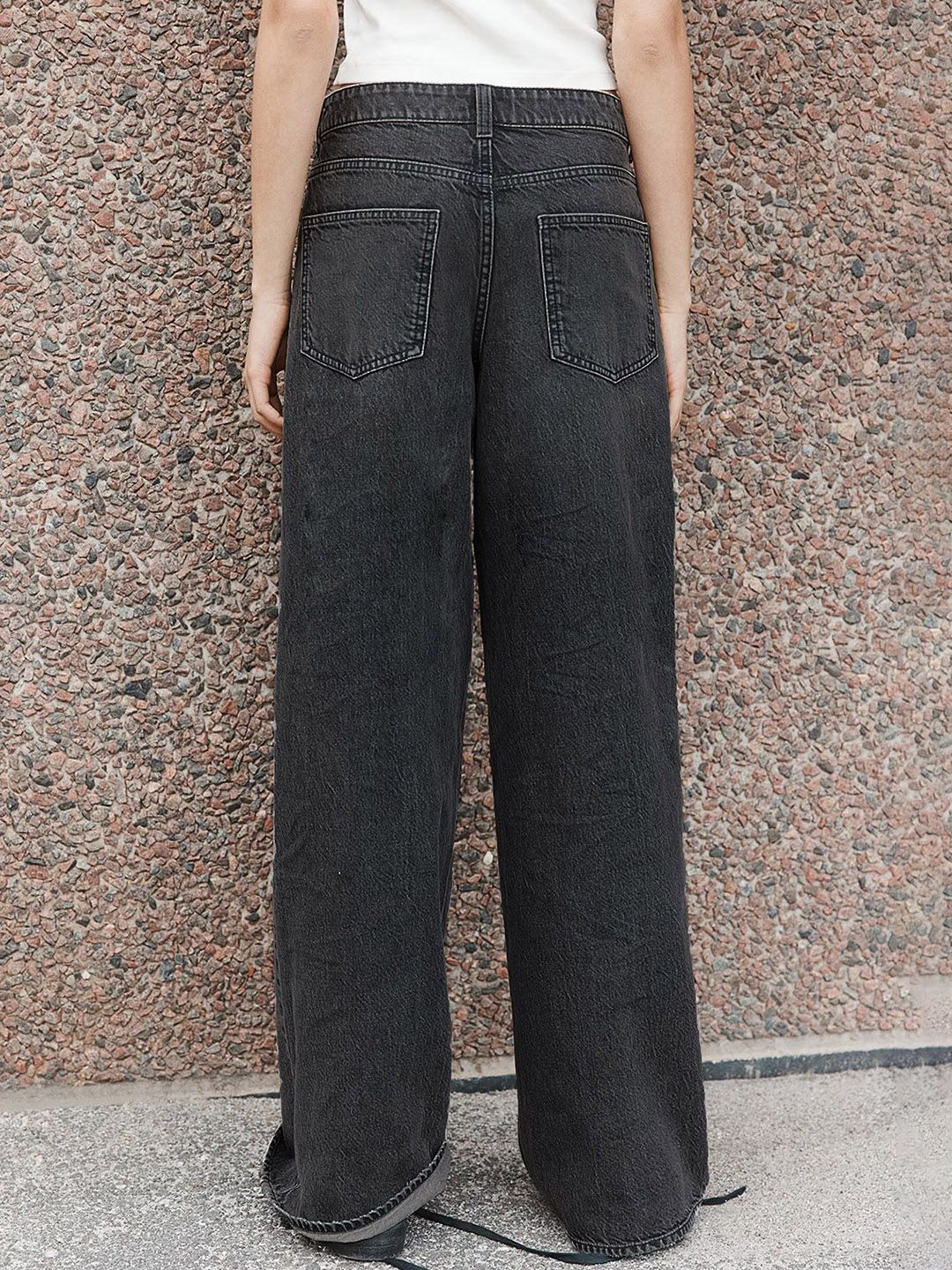 Kotty Women Straight Fit High-Rise Stretchable Jeans