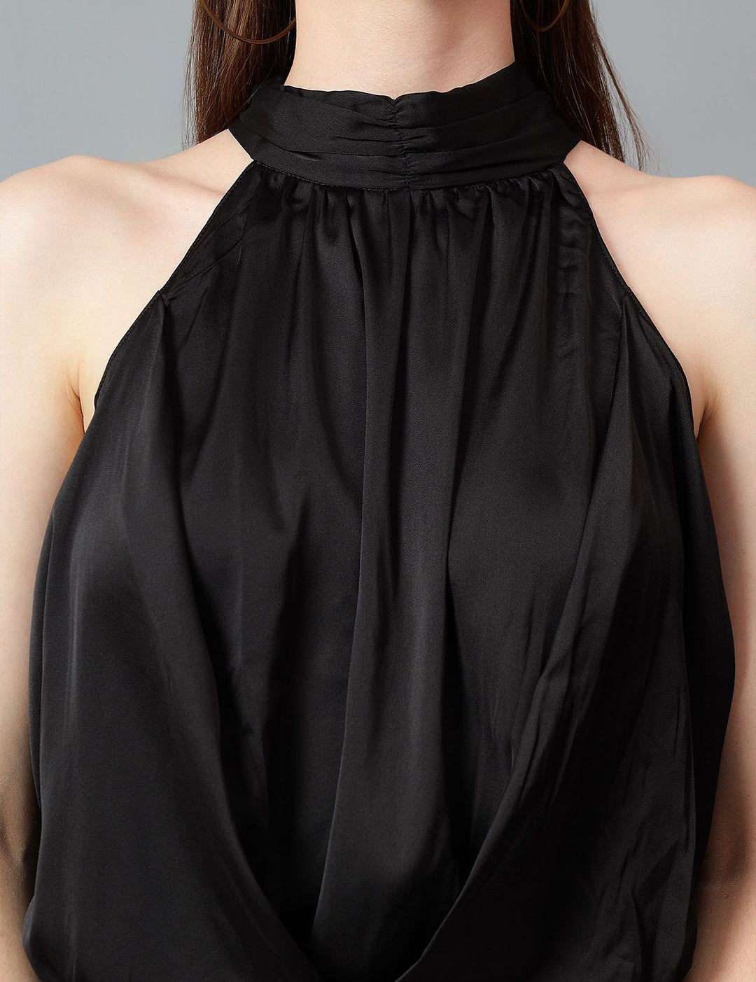 Kotty Women Solid Halter Neck Top