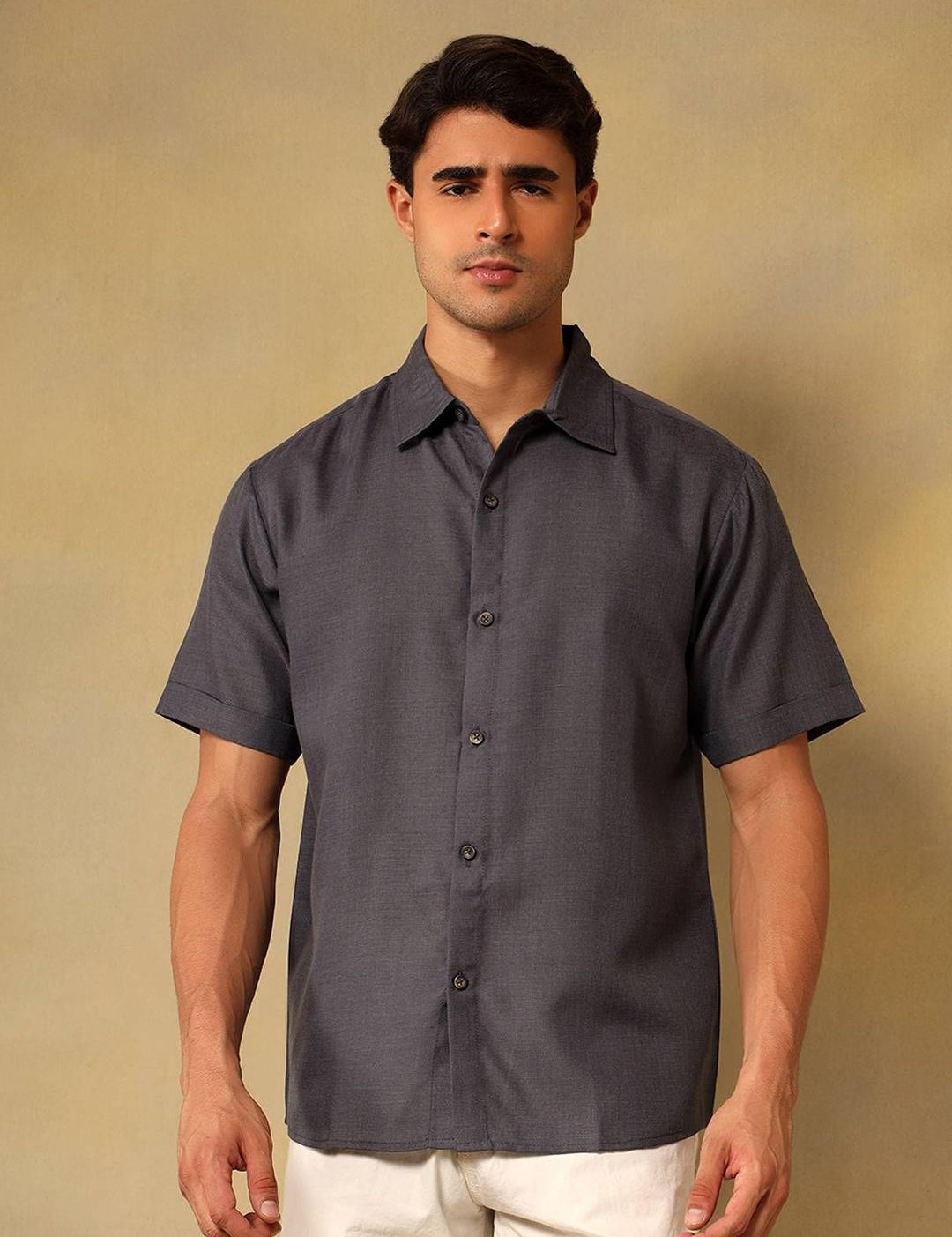 Kotty Men Comfort Fit Solid Spread Collar Linen Casual Shirt