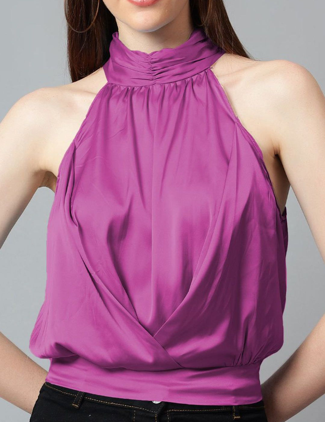 Kotty Women Solid Halter Neck Satin Top