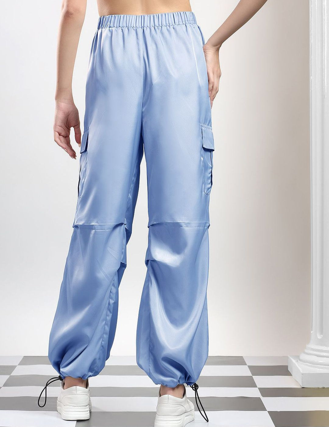 Kotty Women High-Rise Jogger Fit Cargos Trousers