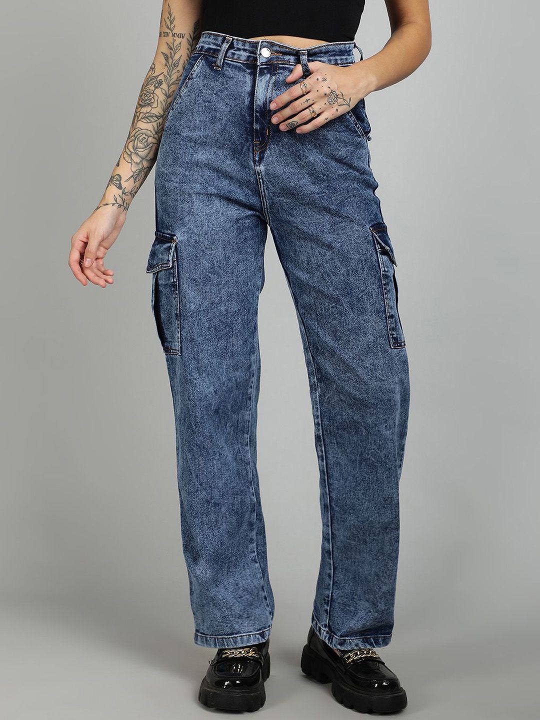 Kotty Women Straight Fit High-Rise Stretchable Cargo Jeans