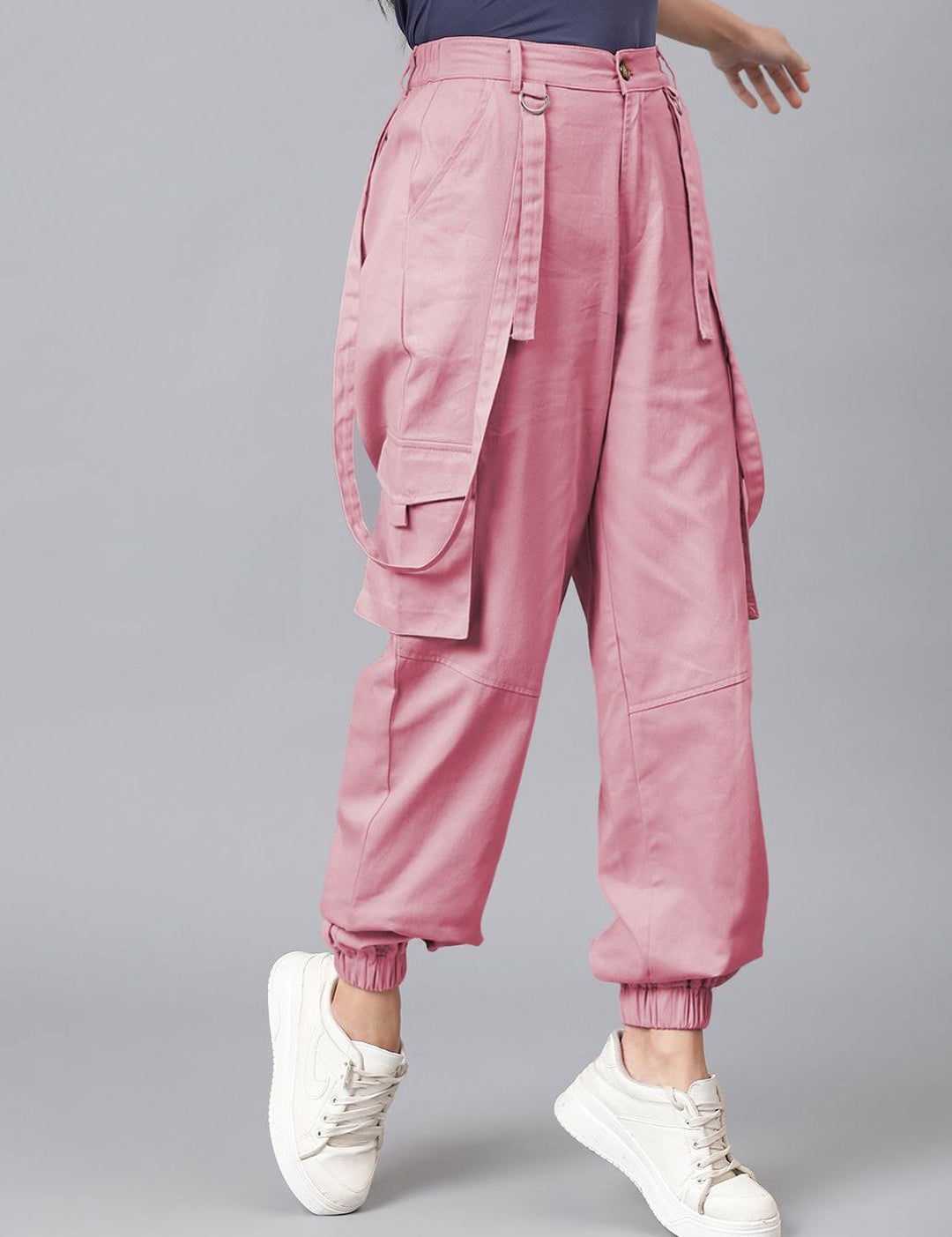 Kotty Women Relaxed High-Rise Easy Wash Cargos Trousers