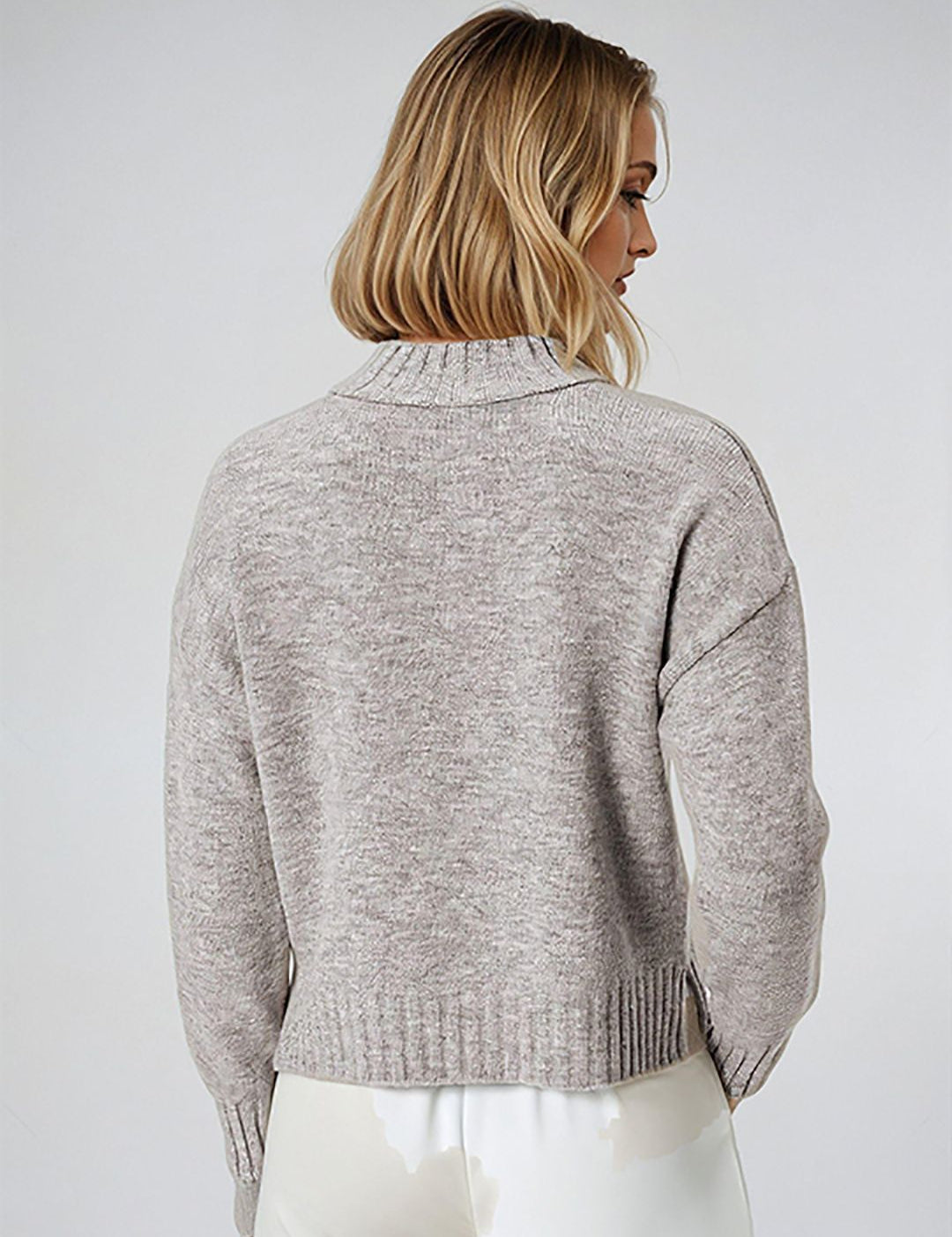 Kotty Women Pullover Sweater