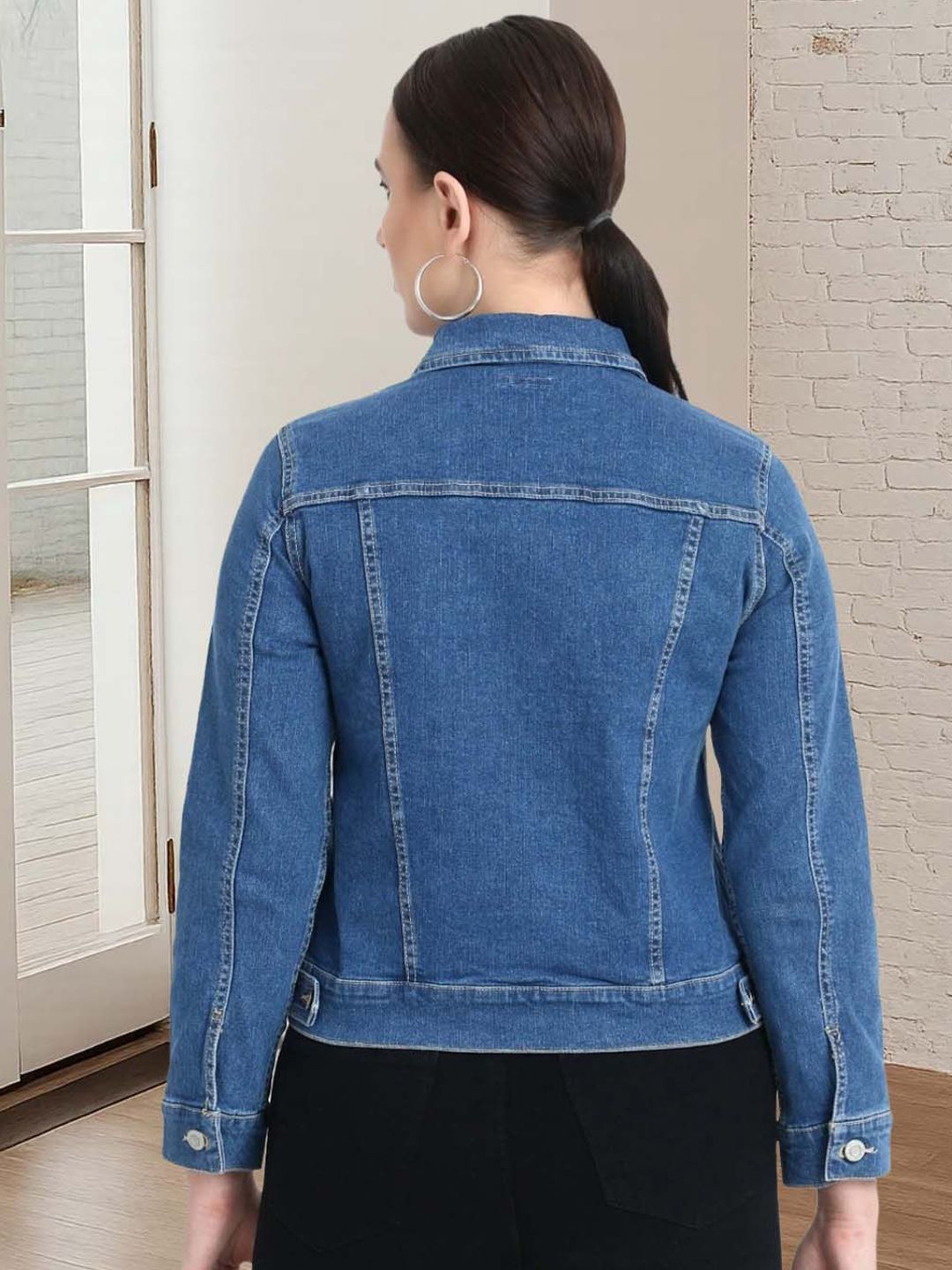 Kotty Women Spread Collar Solid Denim Jacket