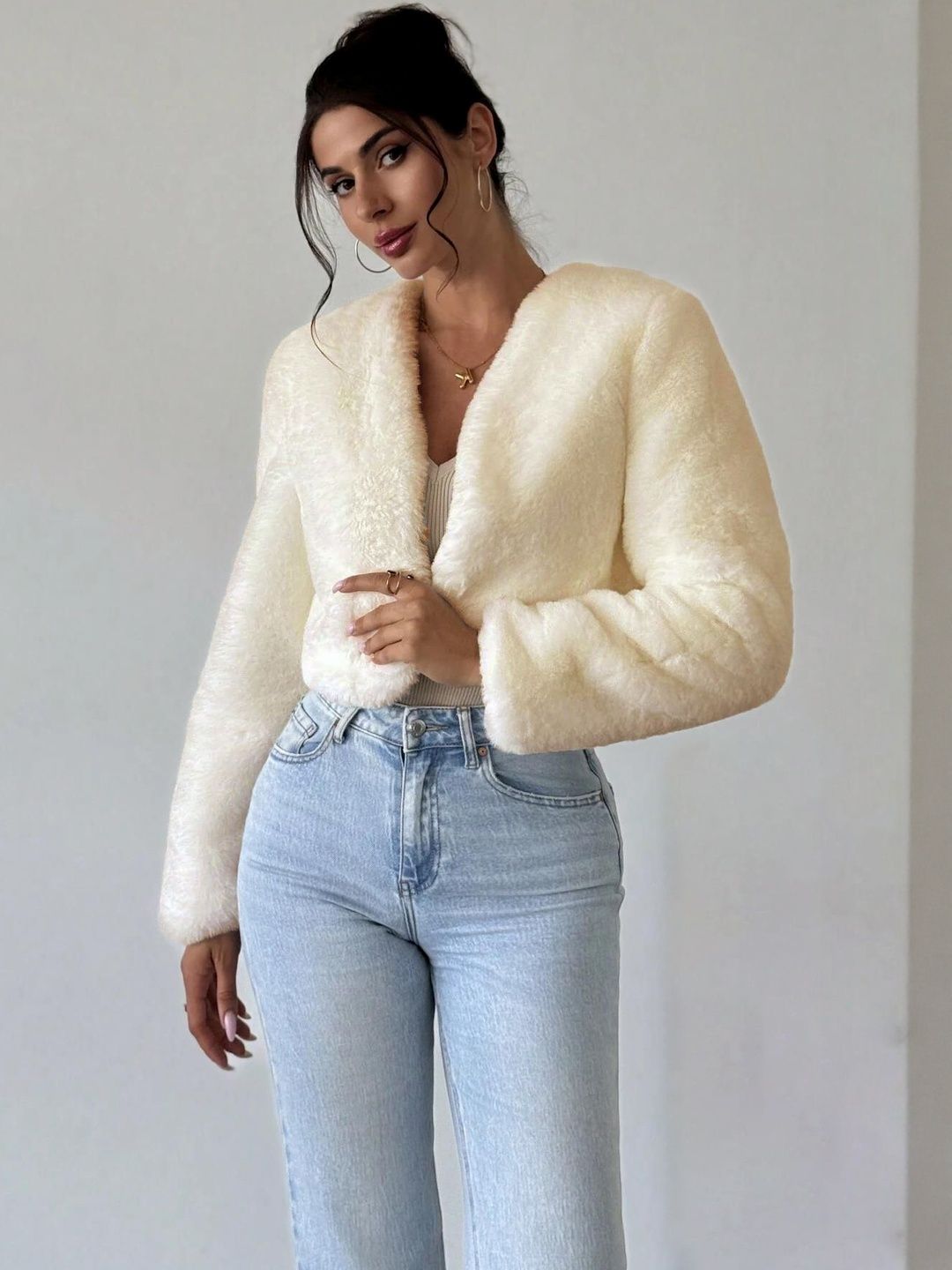 Kotty Women Woollen Crop Open Front Jacket