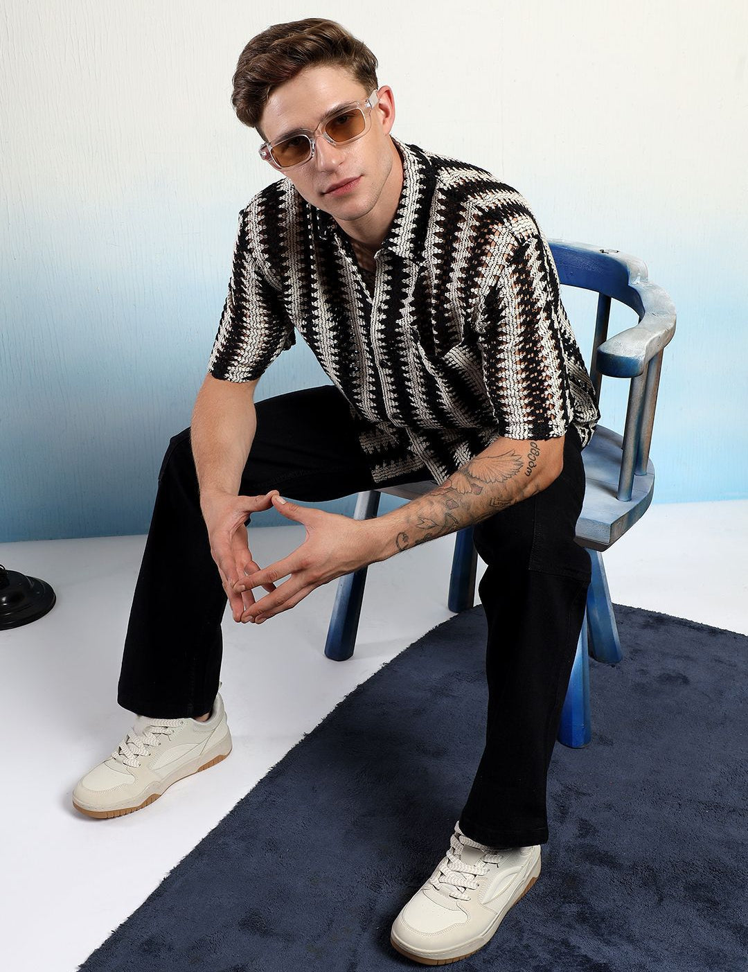 Kotty Vertical Stripes Cotton Spread Collar Short Sleeves Shirt